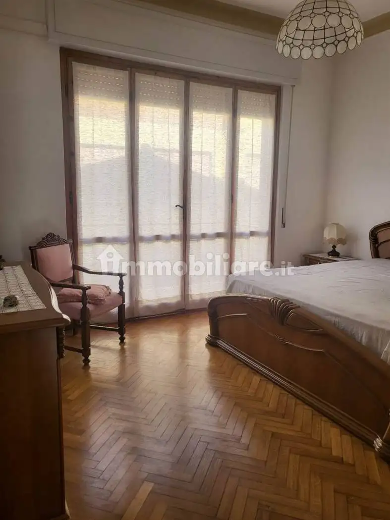 Appartamento in affitto a Viareggio