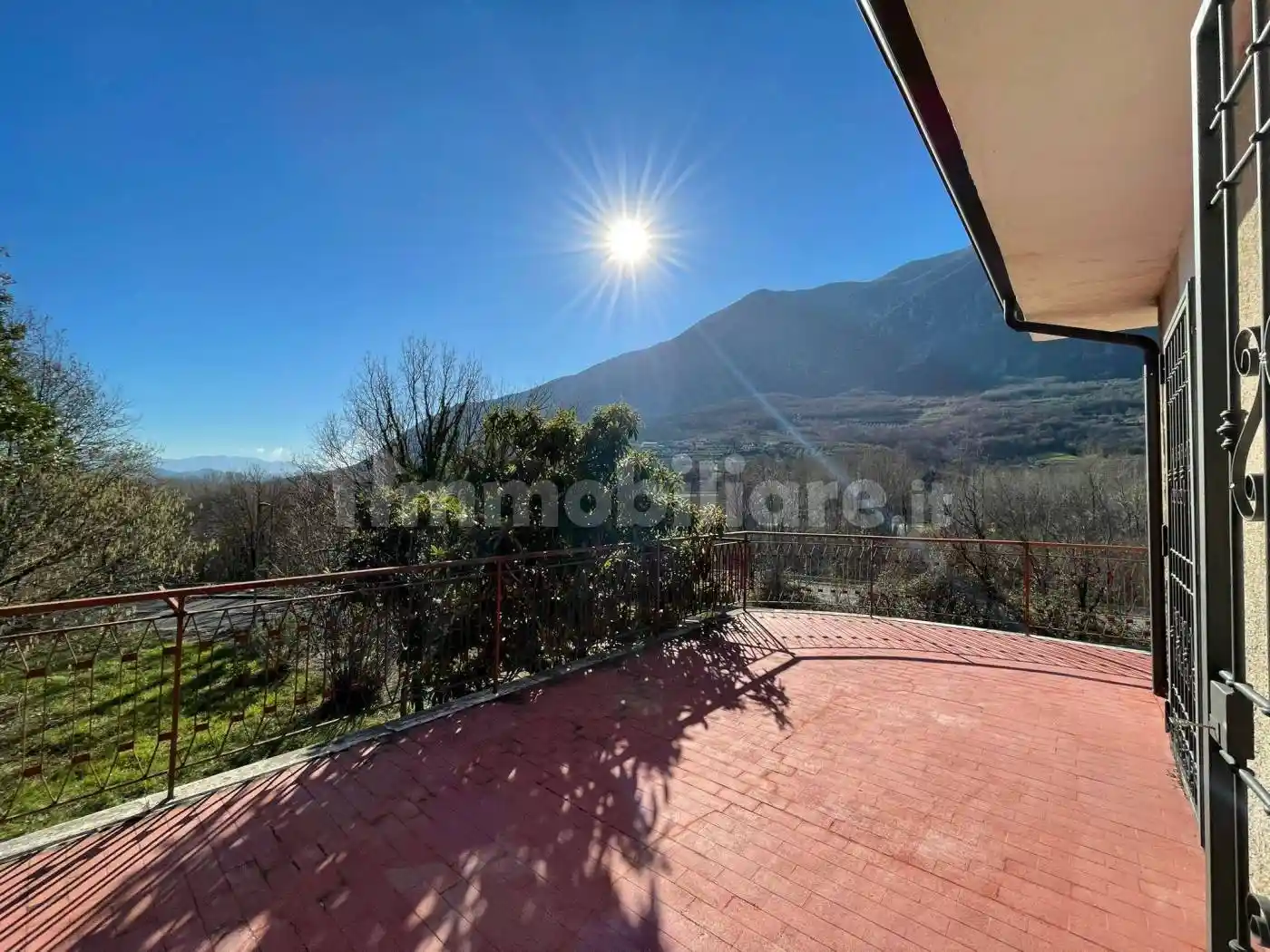 Terratetto unifamiliare 301 m², buono stato, Balsorano - foto 2