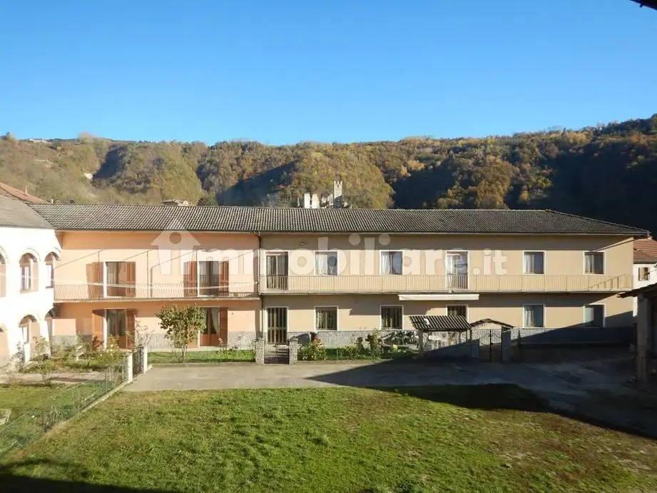 Rustico - Casale in vendita a Gorzegno