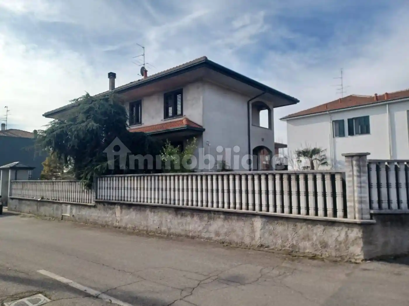 Villa in vendita a Buscate