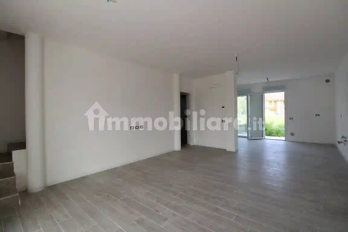 Villetta a schiera - foto 2