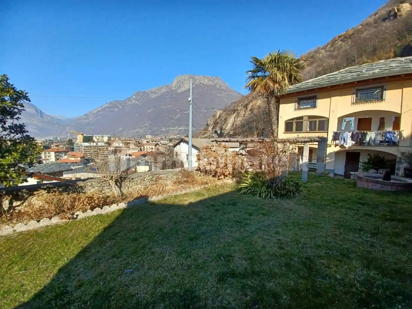 Appartamento in vendita a Pont-Saint-Martin