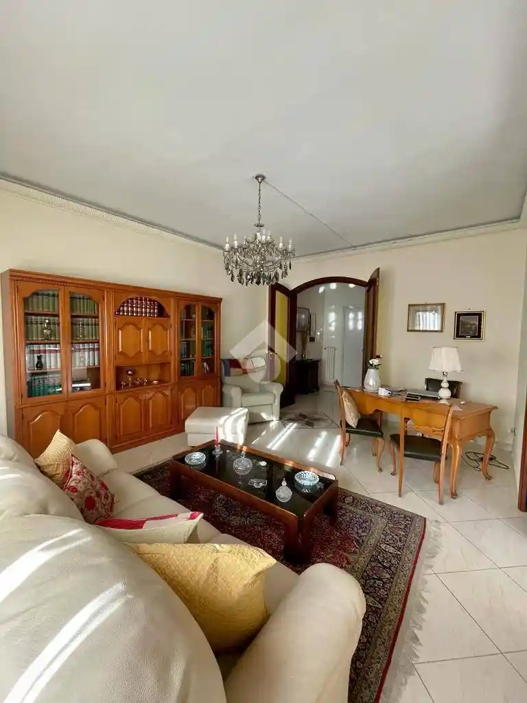 Quadrilocale via Francesco Scandone 6, A. Annarumma, A. Gasperi, F. Tedesco, Avellino - foto 3