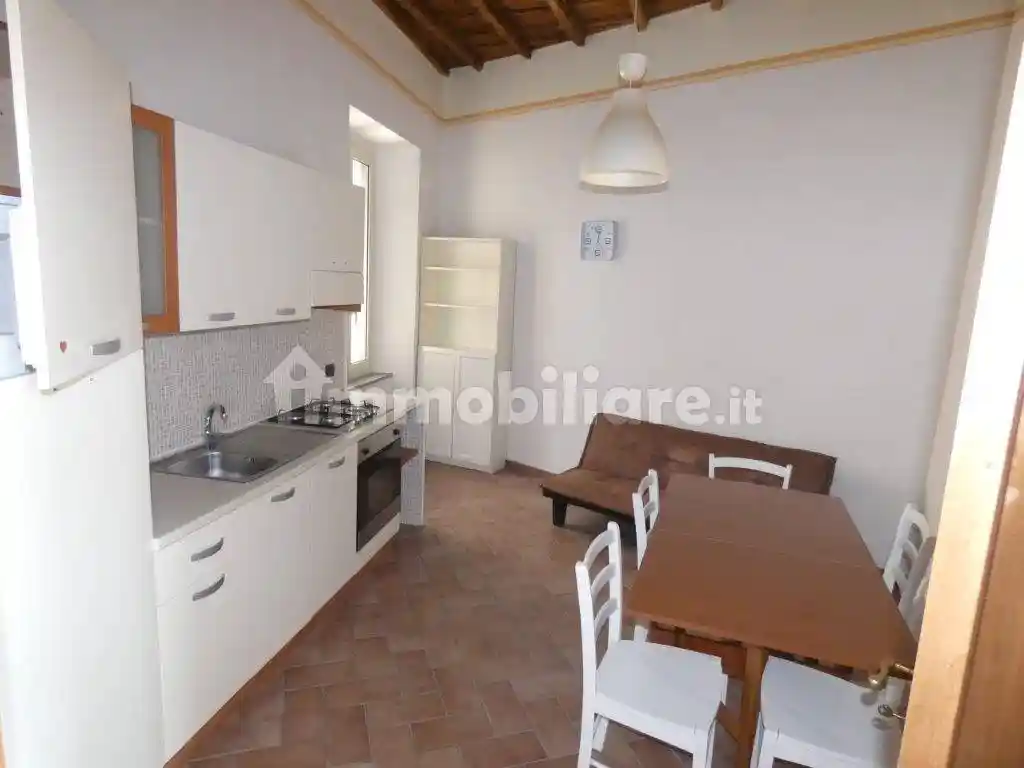 Appartamento in vendita a Viterbo