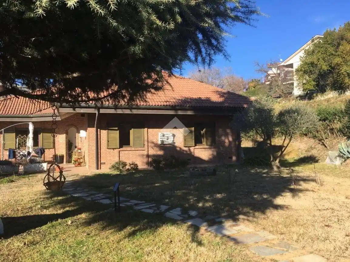 Villa in vendita a Baldissero Torinese