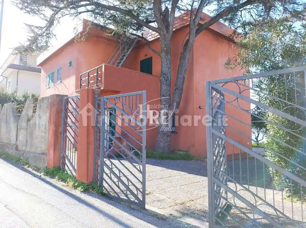 Villa unifamiliare, buono stato, 273 m², Scarcelli, Fuscaldo - foto 2