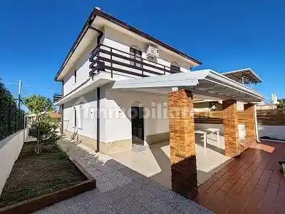 Villa in vendita a Augusta