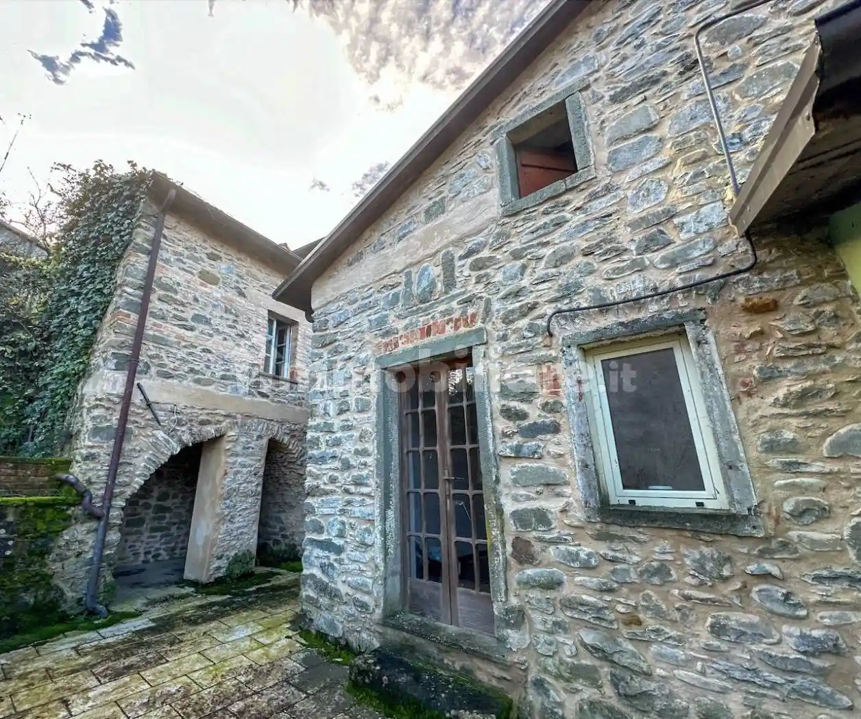 Villa in vendita a Pontremoli