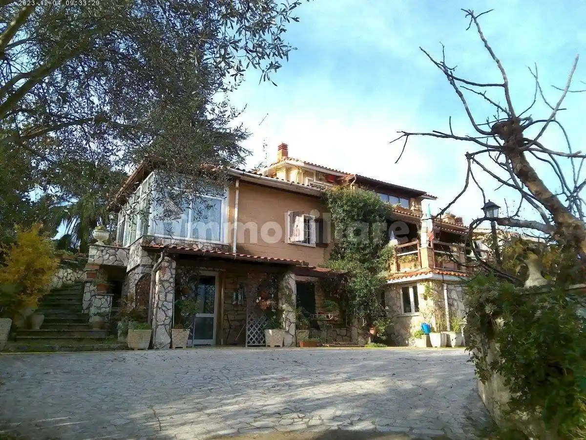 Villa unifamiliare via D. Birago, Casacalda - Carcibove, Guidonia Montecelio - foto 2