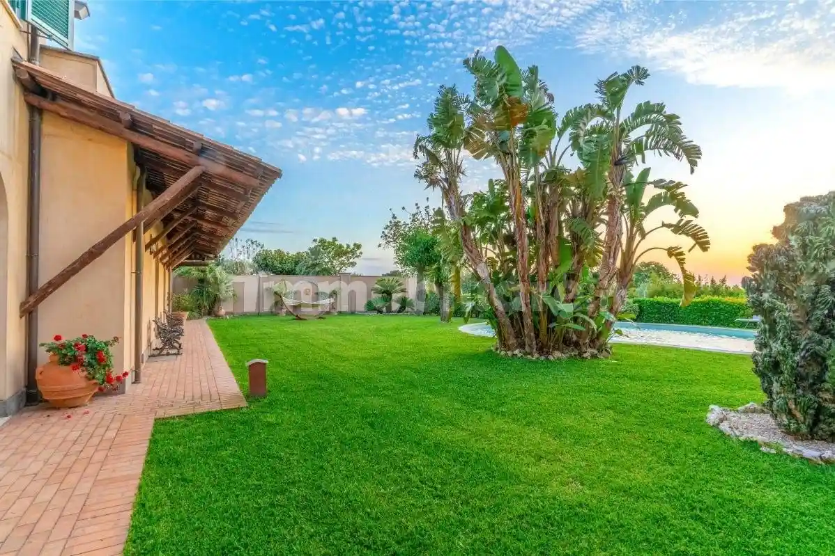 Villa unifamiliare via Architetto Rodinò Toscano 17, Polistena - foto 5