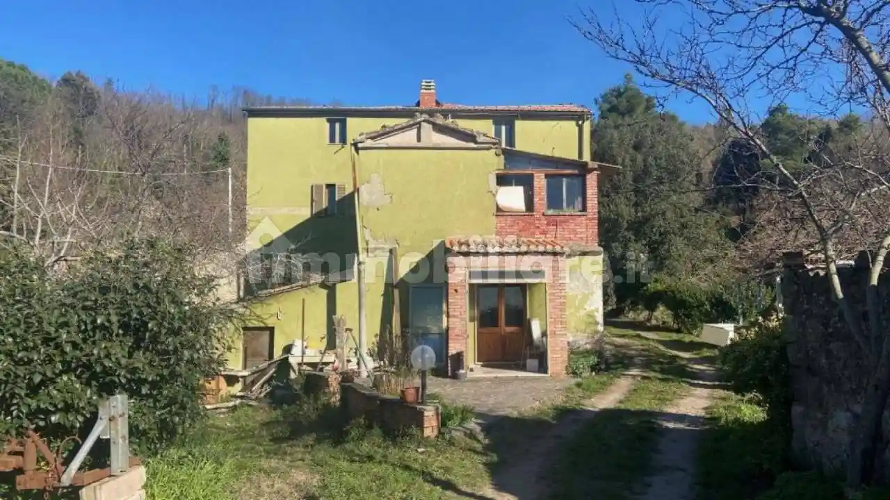 Rustico - Casale in vendita a Roccastrada
