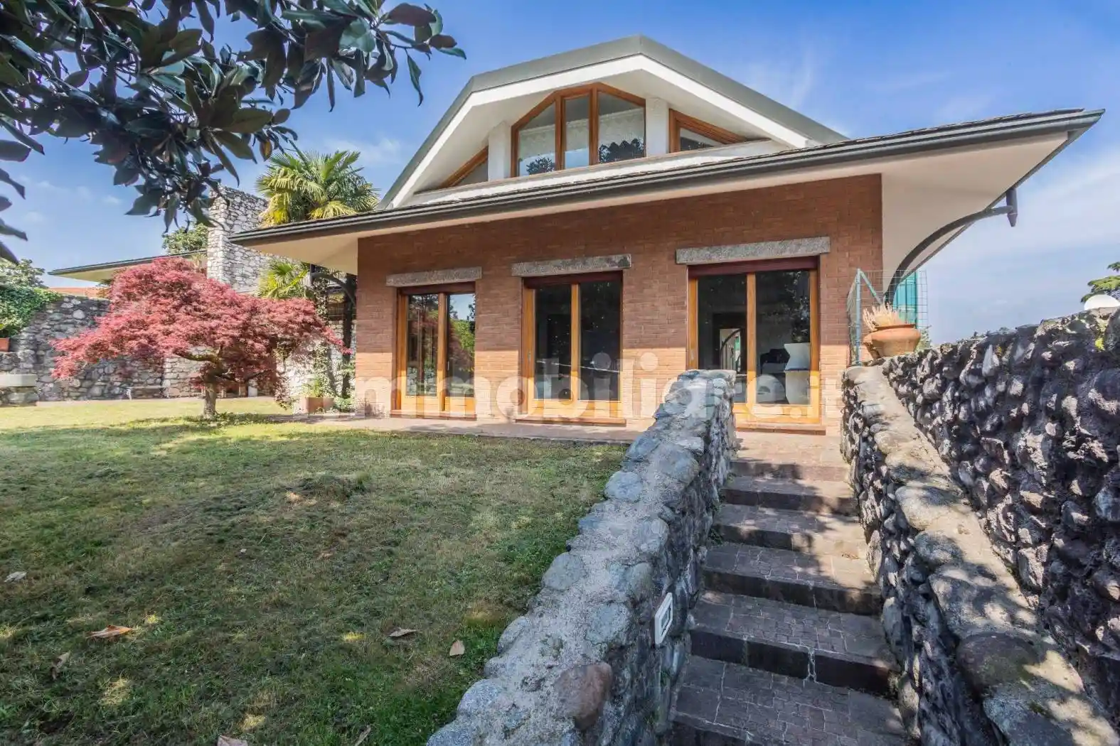 Villa in vendita a Legnano