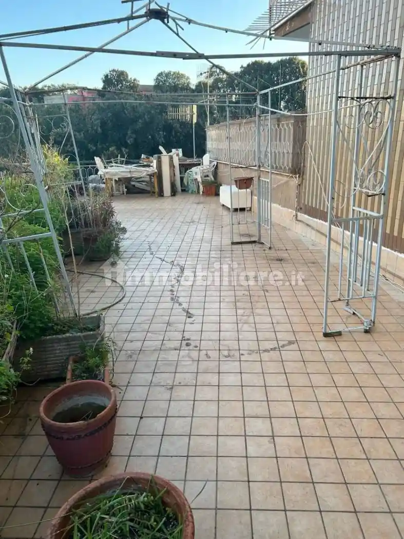 Appartamento in affitto a Napoli