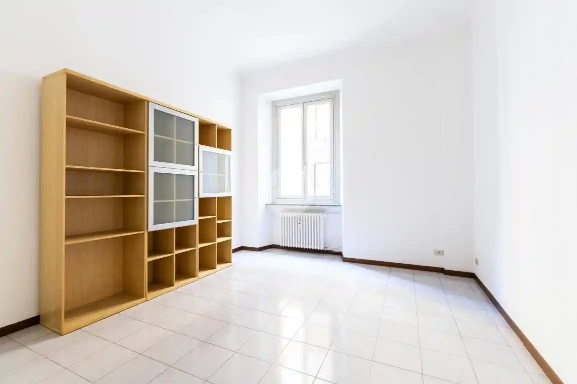 Bilocale via Sebastiano del Piombo 17, Monte Rosa - Lotto, Milano - foto 2