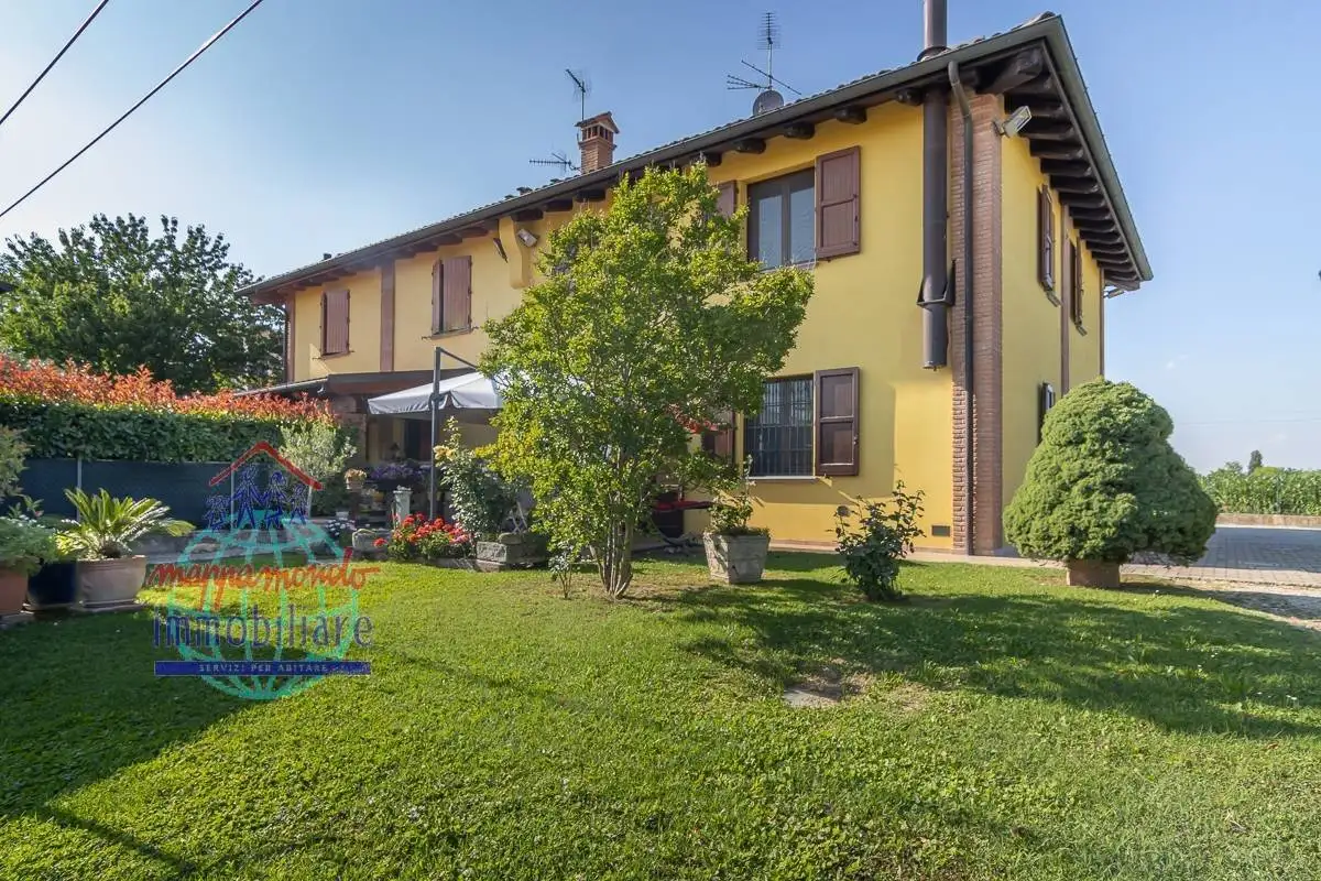 Villa in vendita a Sala Bolognese