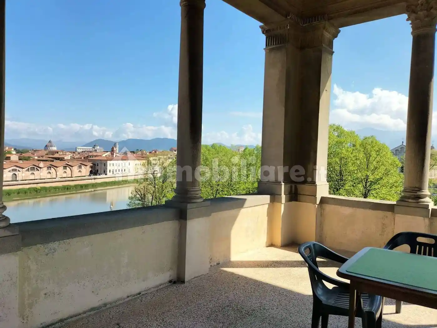 Villa in vendita a Pisa