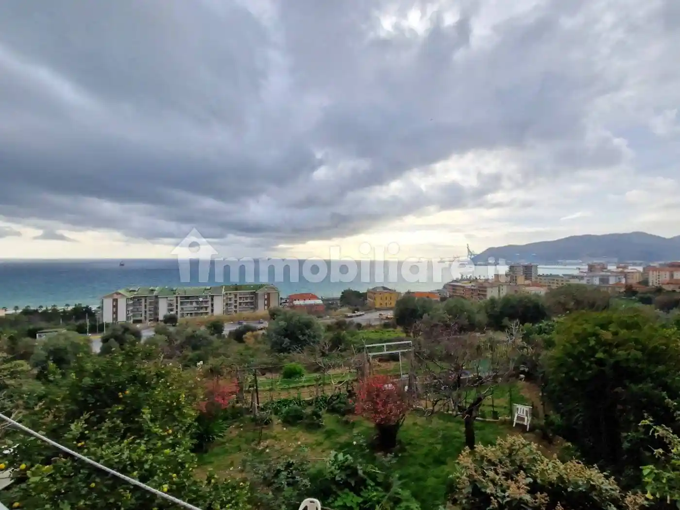 Appartamento in vendita a Savona