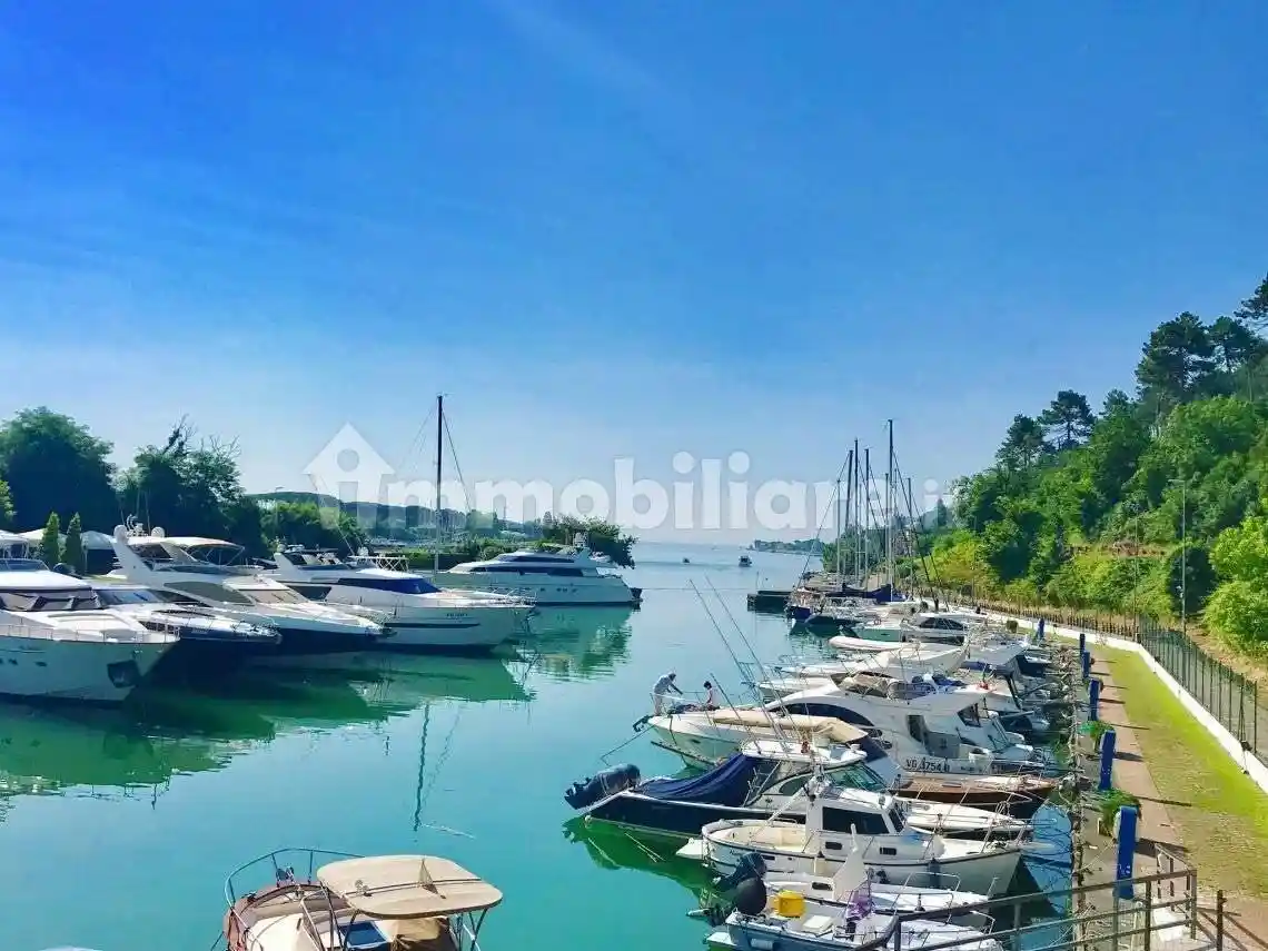 Appartamento in vendita a Ameglia