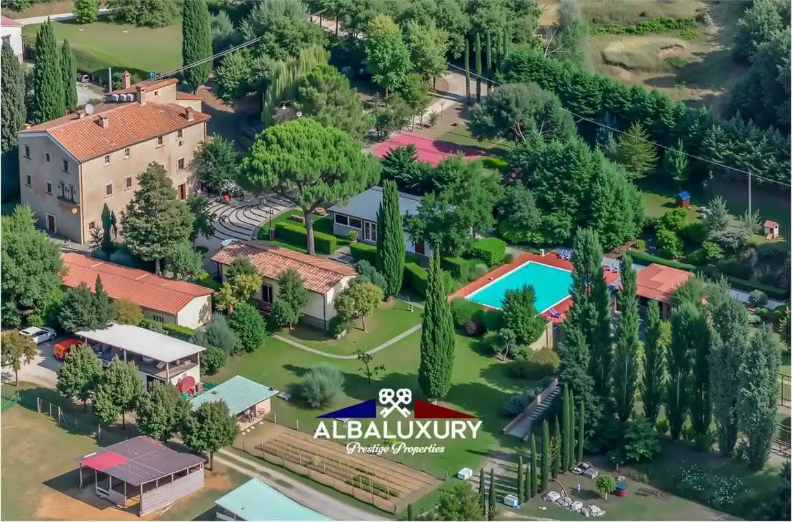 Villa in vendita a Tuoro sul Trasimeno