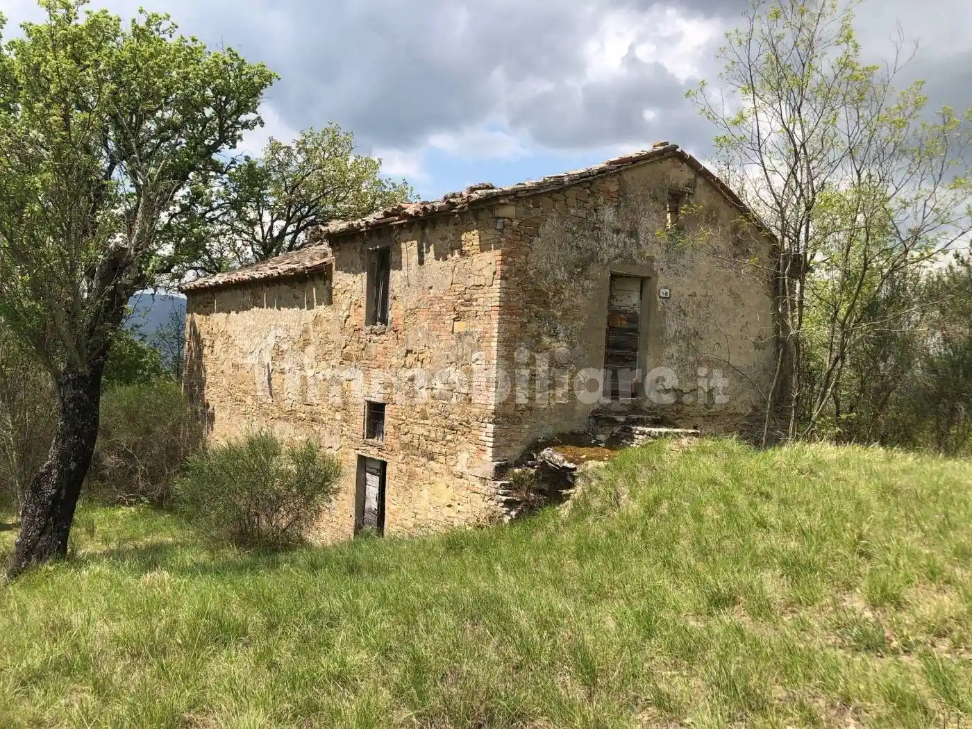 Rustico - Casale in vendita a Città di Castello