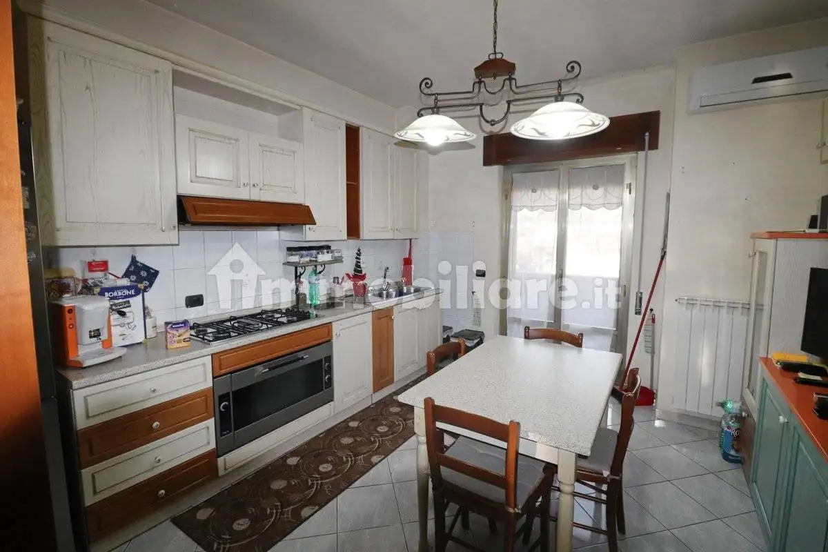 Appartamento via Stella, snc, Centro, Broccostella - foto 2