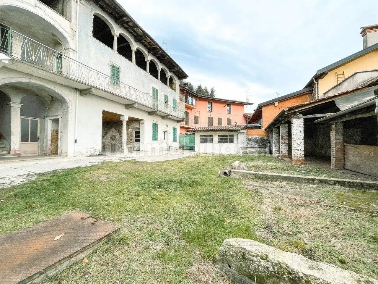 Villetta a schiera in vendita a Pogno