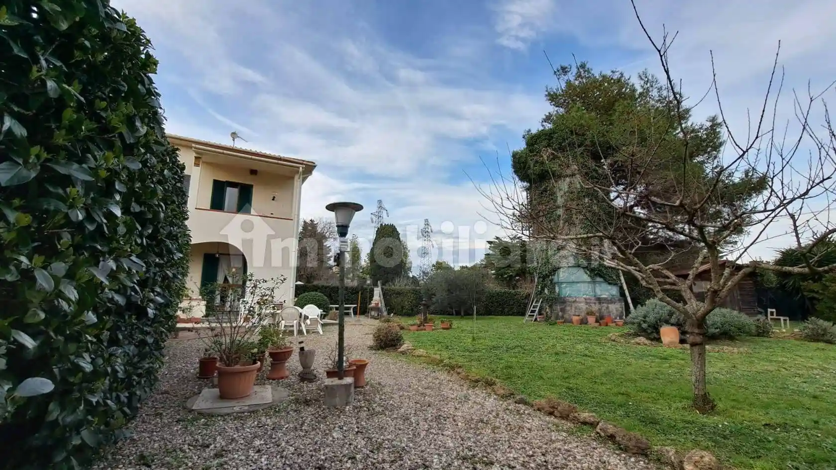 Appartamento in vendita a Livorno