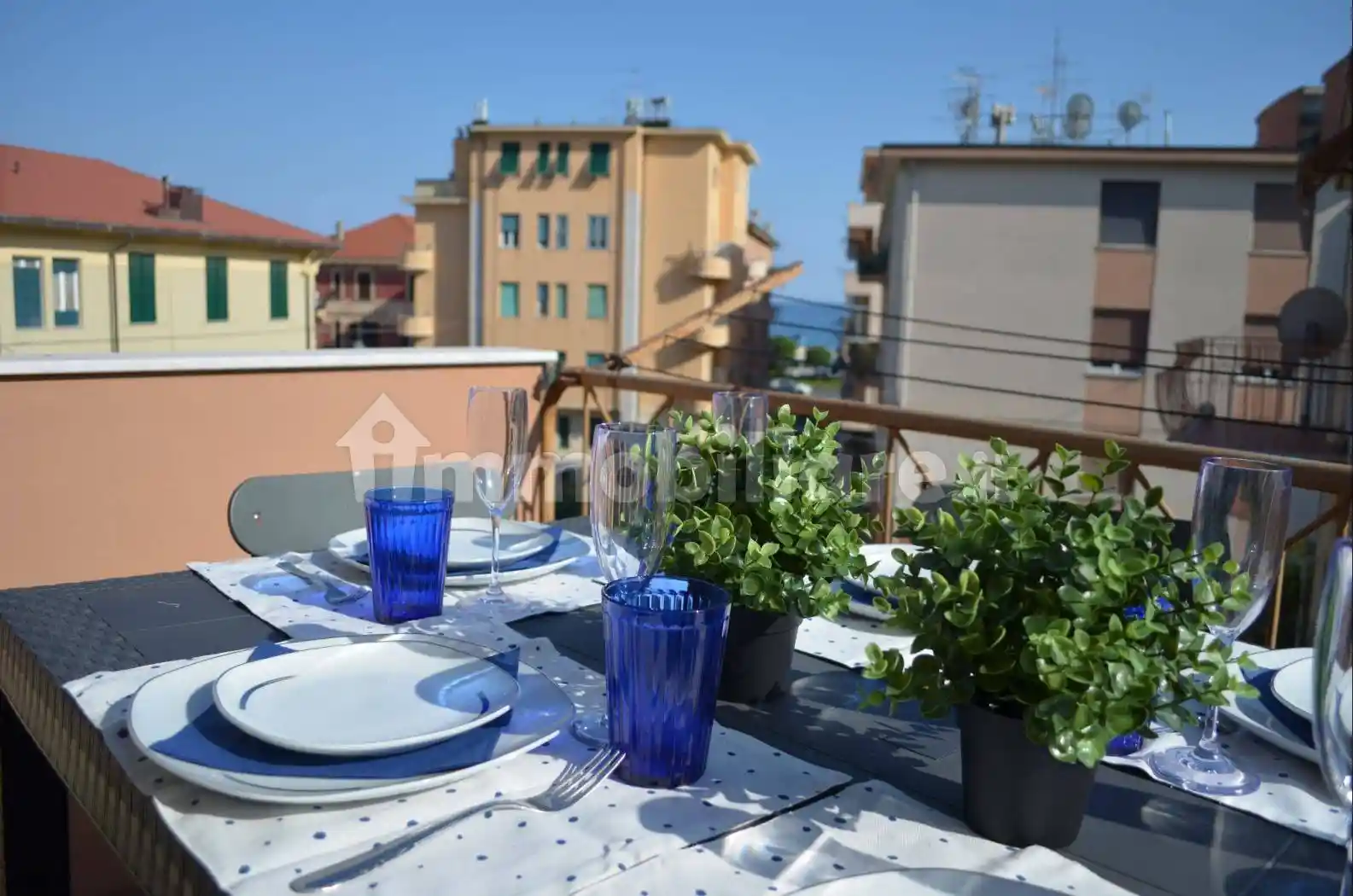 Appartamento in affitto a Albissola Marina