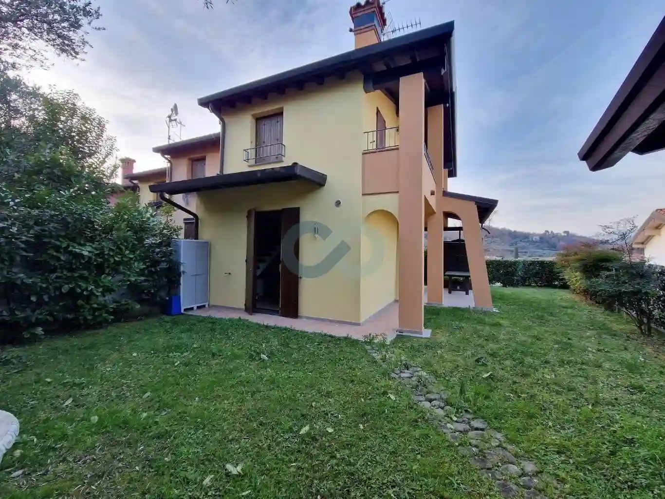 Villetta a schiera - foto 2