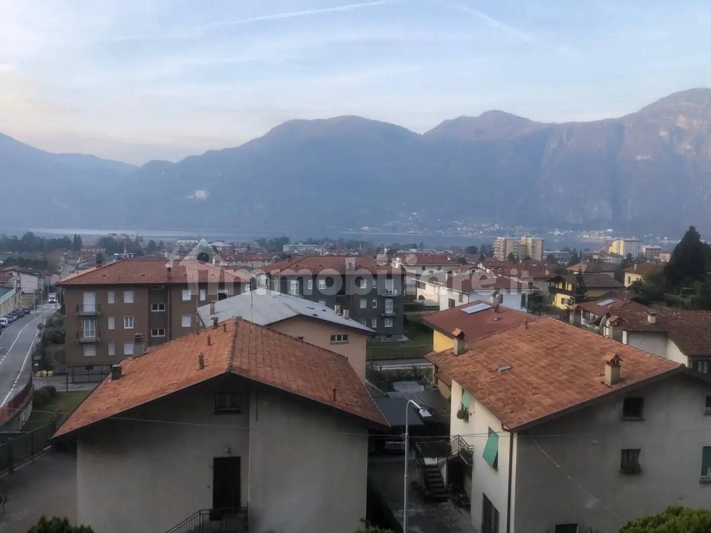 Appartamento in affitto a Mandello del Lario