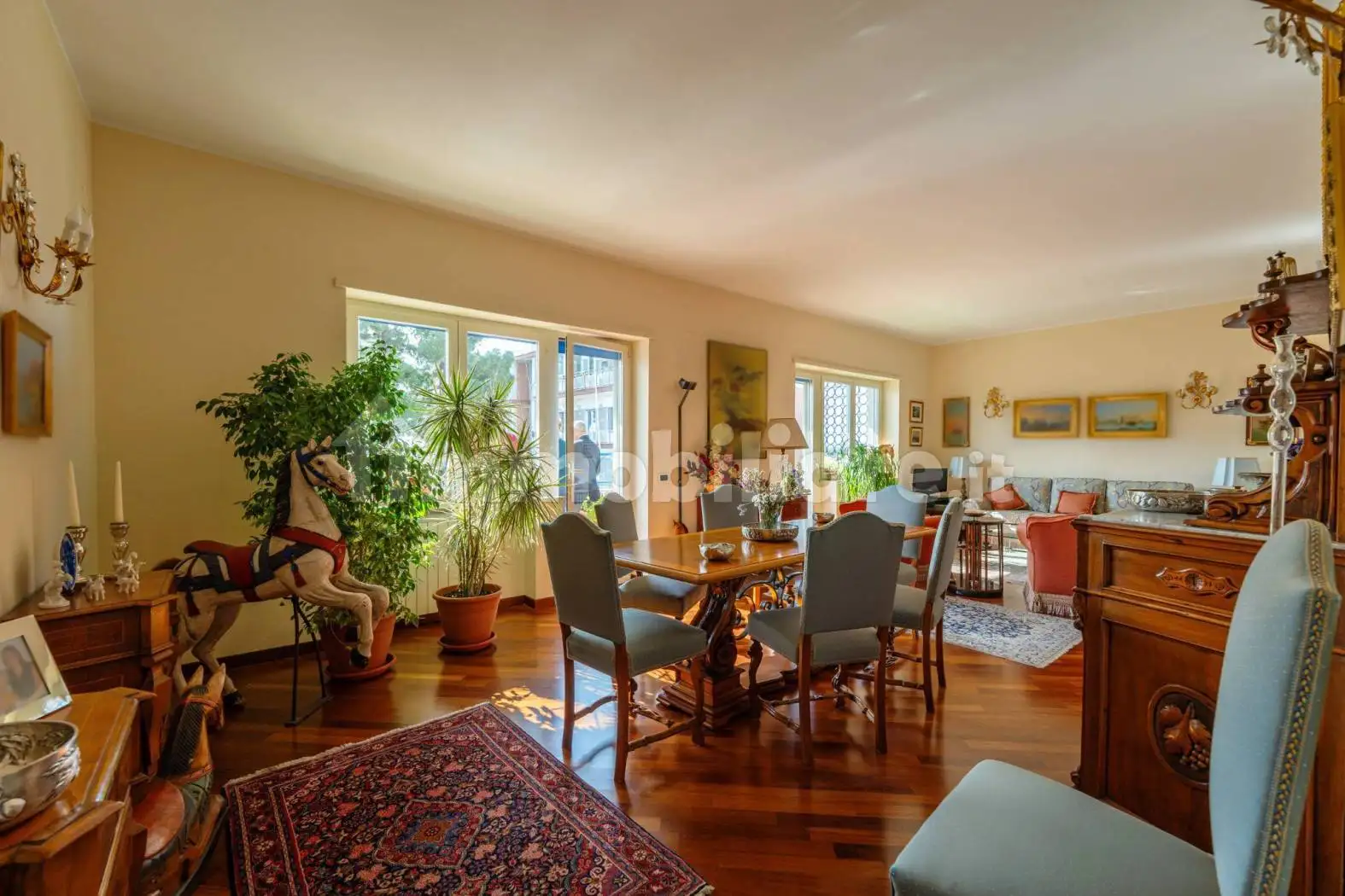 Appartamento in vendita a Napoli