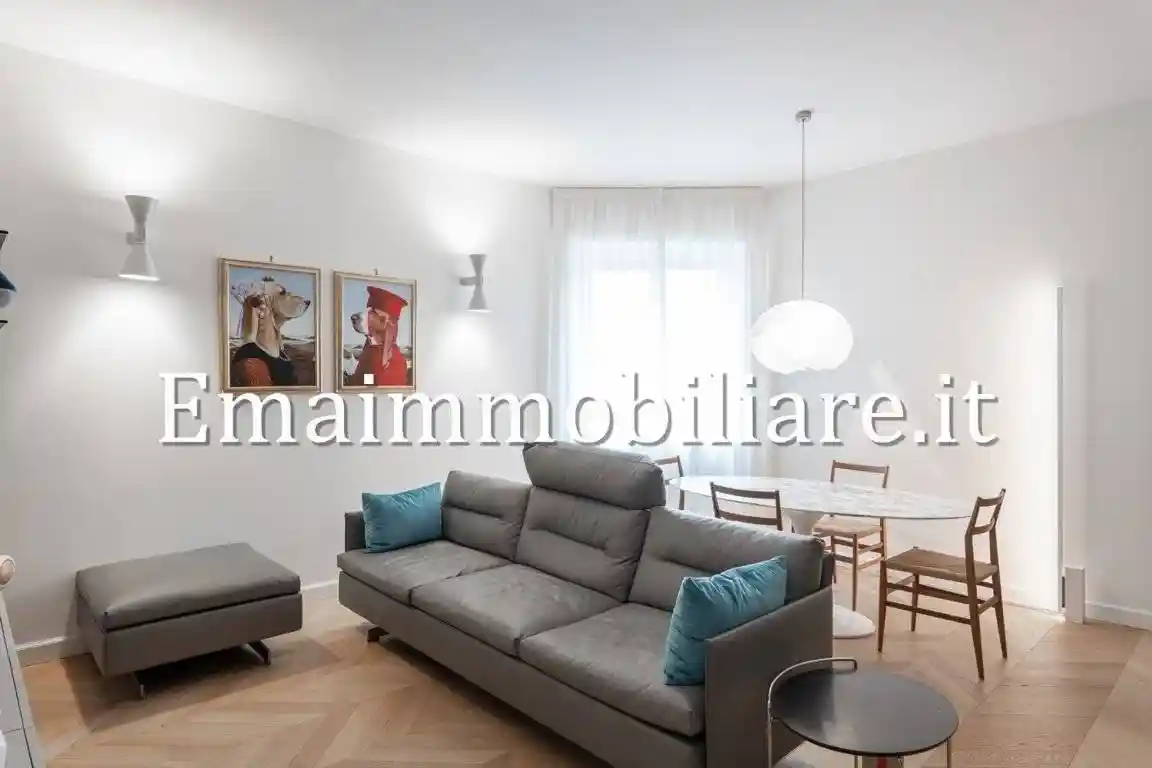 Bilocale via dei Piatti 4, Carrobbio, Milano - foto 2