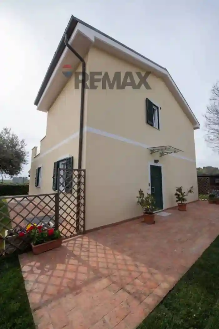 Villa unifamiliare via valcastagno 6, Svarchi, Numana - foto 4