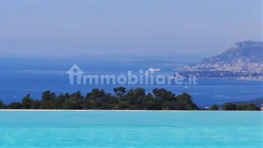 Villa in vendita a Camporosso