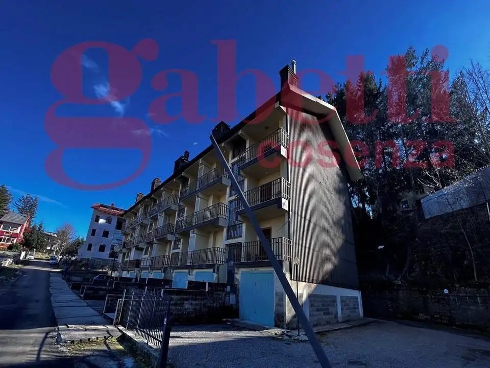 Appartamento in vendita a Spezzano della Sila