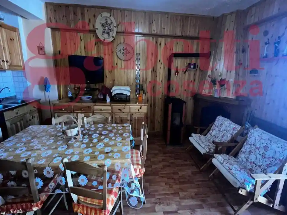 Trilocale Camigliatello via Dei Bucaneve, snc, Camigliatello Silano, Spezzano della Sila - foto 5