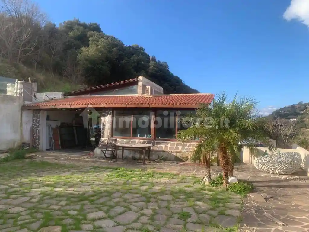 Villa in vendita a Lipari