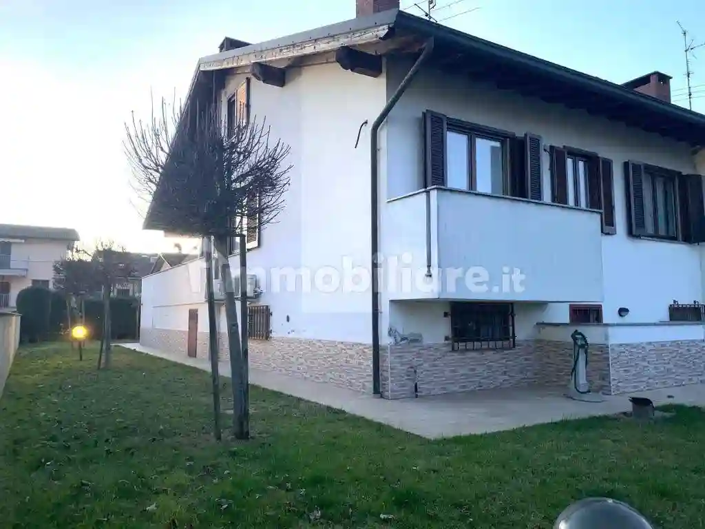 Villetta a schiera - foto 2