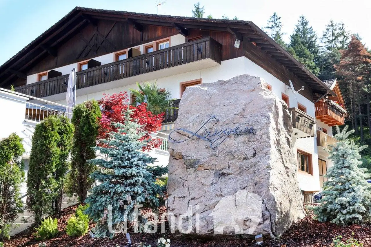 Casa indipendente in vendita a Senale-San Felice