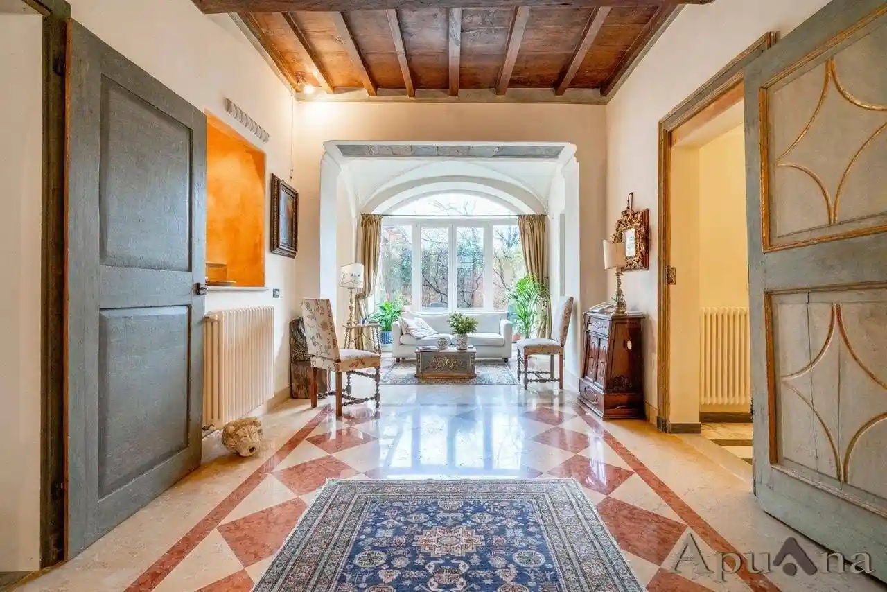 Appartamento in vendita a Massa