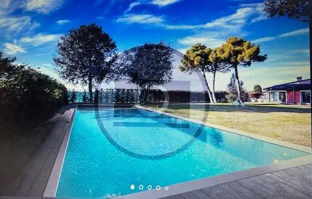 Villa in affitto a Rosolina