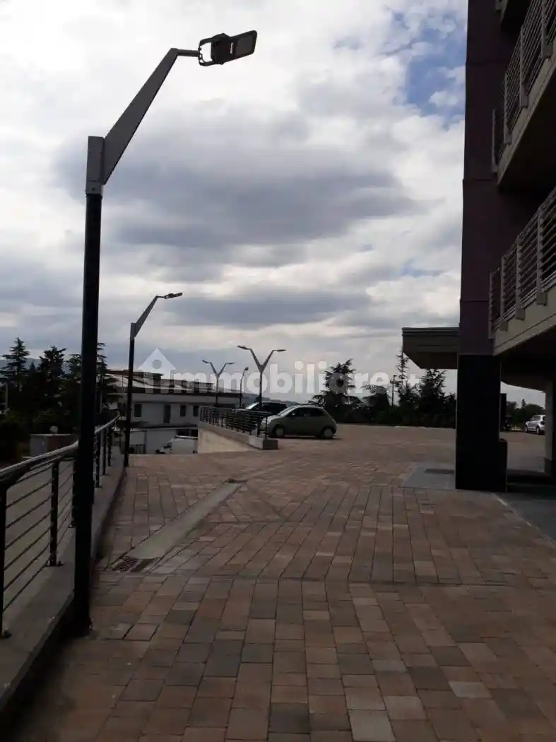 Trilocale via Maresciallo Antonio Santoro 129, Centro, Avigliano - foto 3