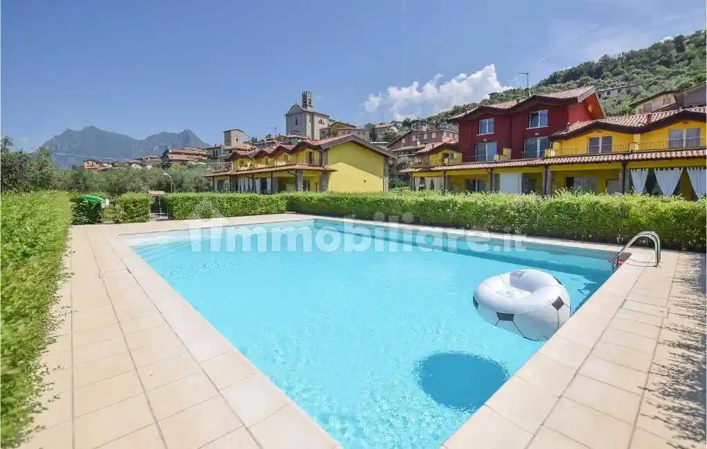 Appartamento in vendita a Monte Isola