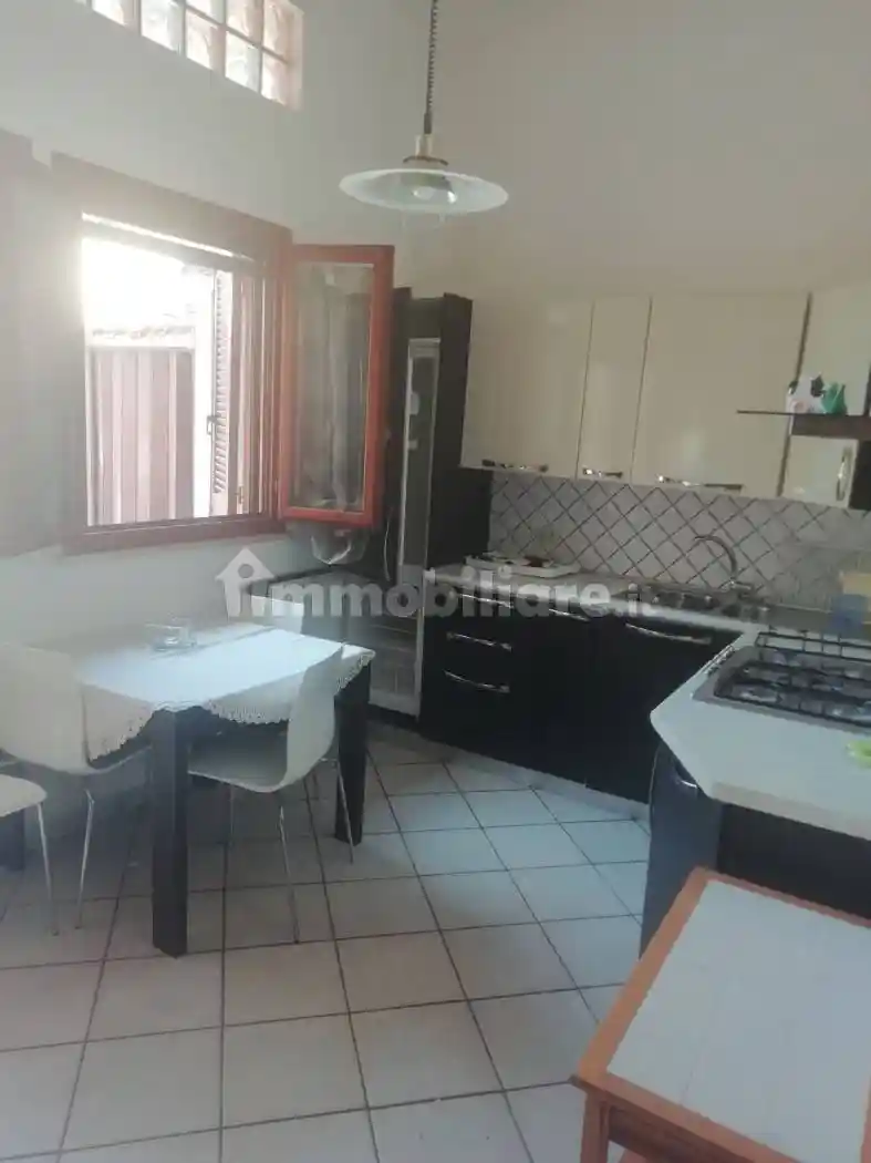 Trilocale via Ginevra 2, Torvaianica - Celori Mare, Pomezia - foto 2