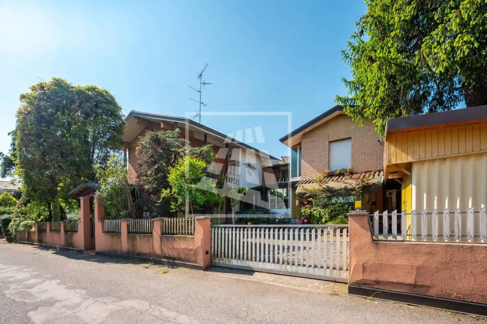 Villa in vendita a Bibbiano