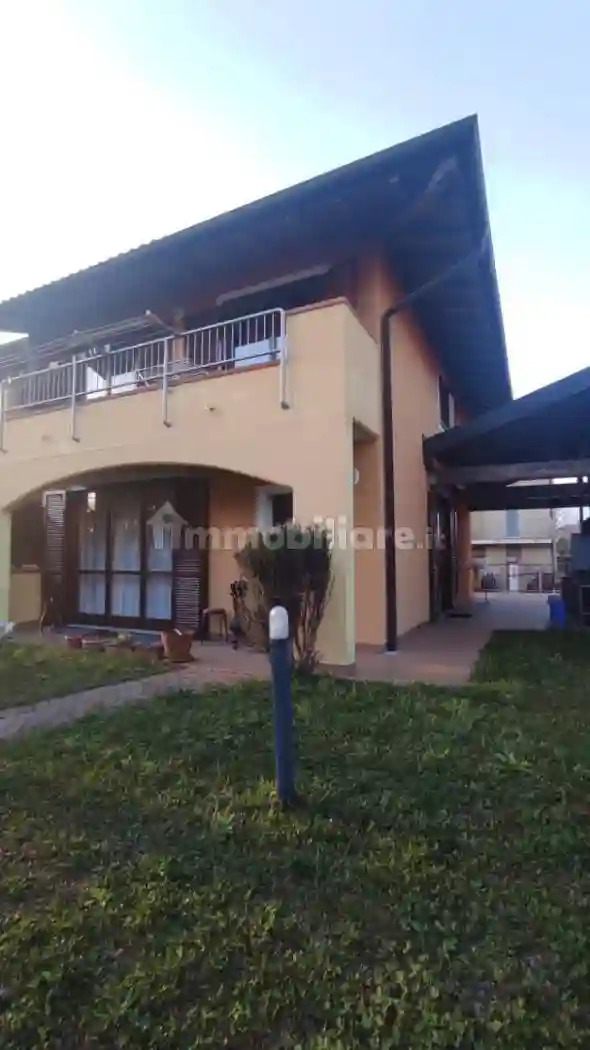 Villetta a schiera - foto 2