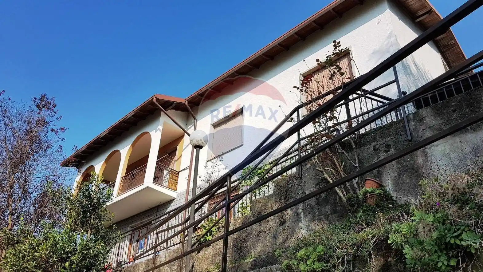 Appartamento in vendita a Endine Gaiano