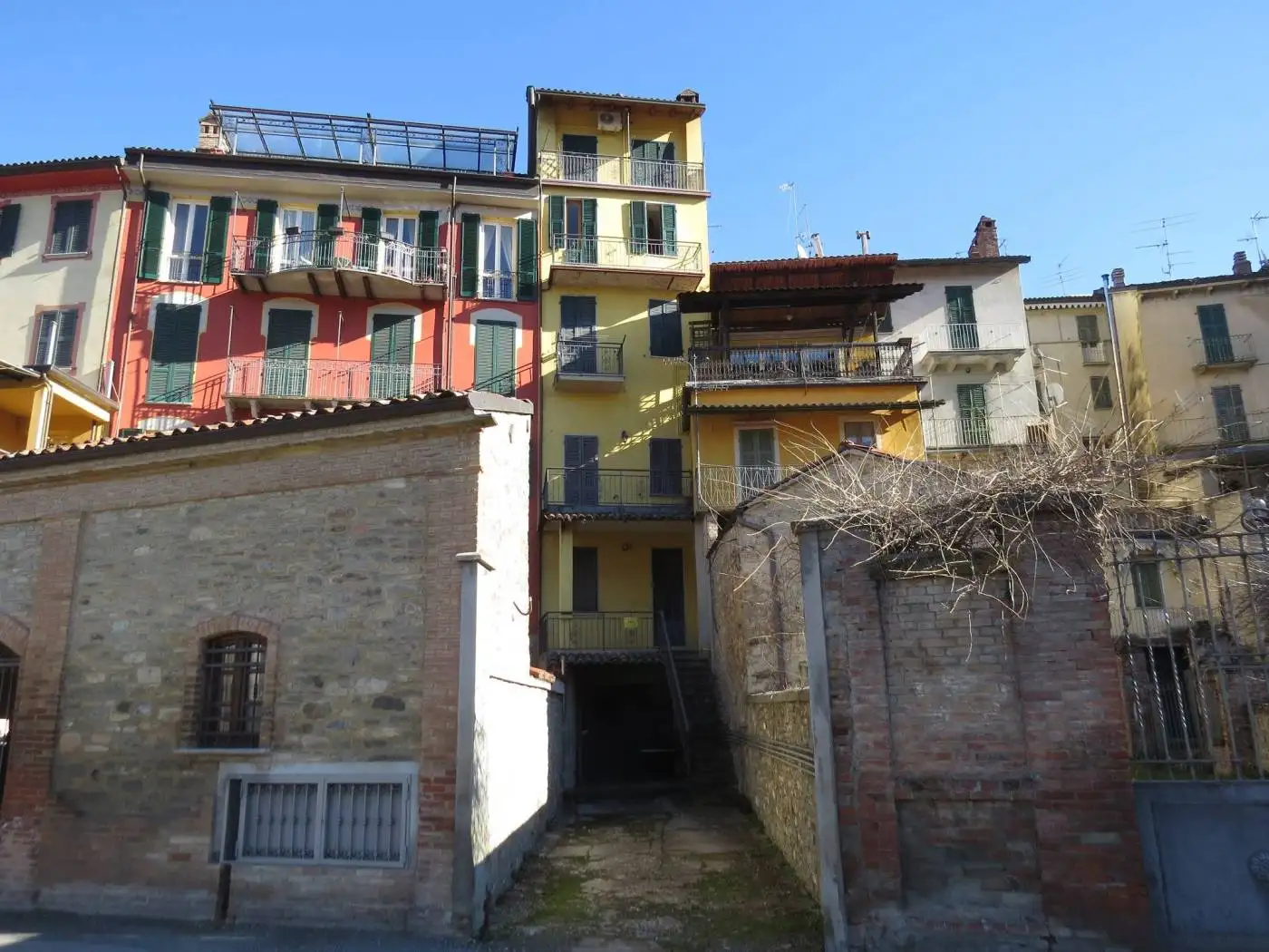 Casa indipendente in vendita a San Sebastiano Curone