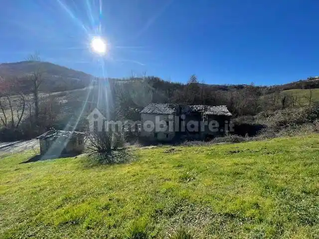 Rustico - Casale in vendita a Serramazzoni