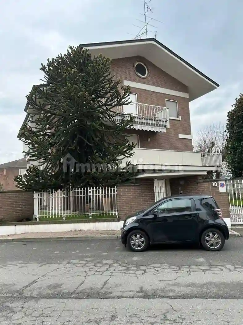 Villetta a schiera - foto 2